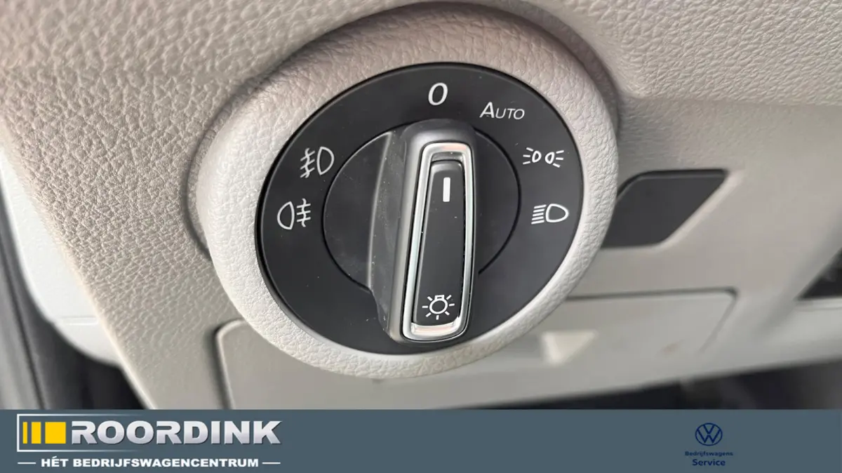 T6.1 TDI L2H1 30 - 150 pk DSG - Digitaal dash. LMV, bumpers in kleur, standkachel