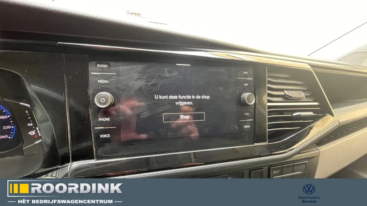 T6.1 TDI L2H1 30 - 150 pk DSG - Digitaal dash. LMV, bumpers in kleur, standkachel