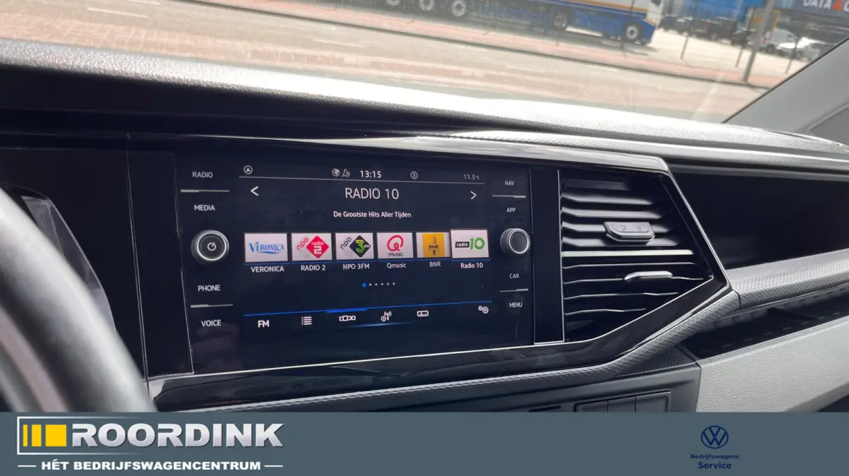 T6.1 TDI L2H1 30 - 150 pk DSG - Digitaal dash. LMV, bumpers in kleur, standkachel