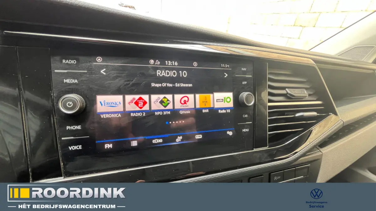 T6.1 TDI L2H1 30 - 150 pk DSG - Digitaal dash. LMV, bumpers in kleur, standkachel
