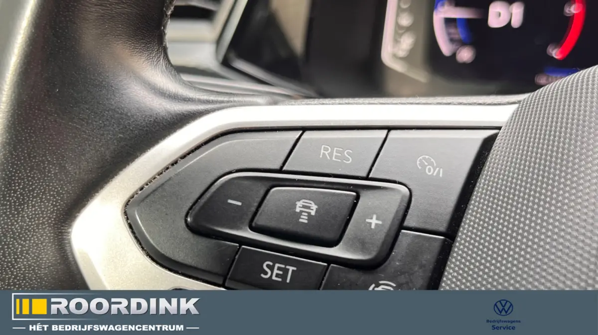 T6.1 TDI L2H1 30 - 150 pk DSG - Digitaal dash. LMV, bumpers in kleur, standkachel