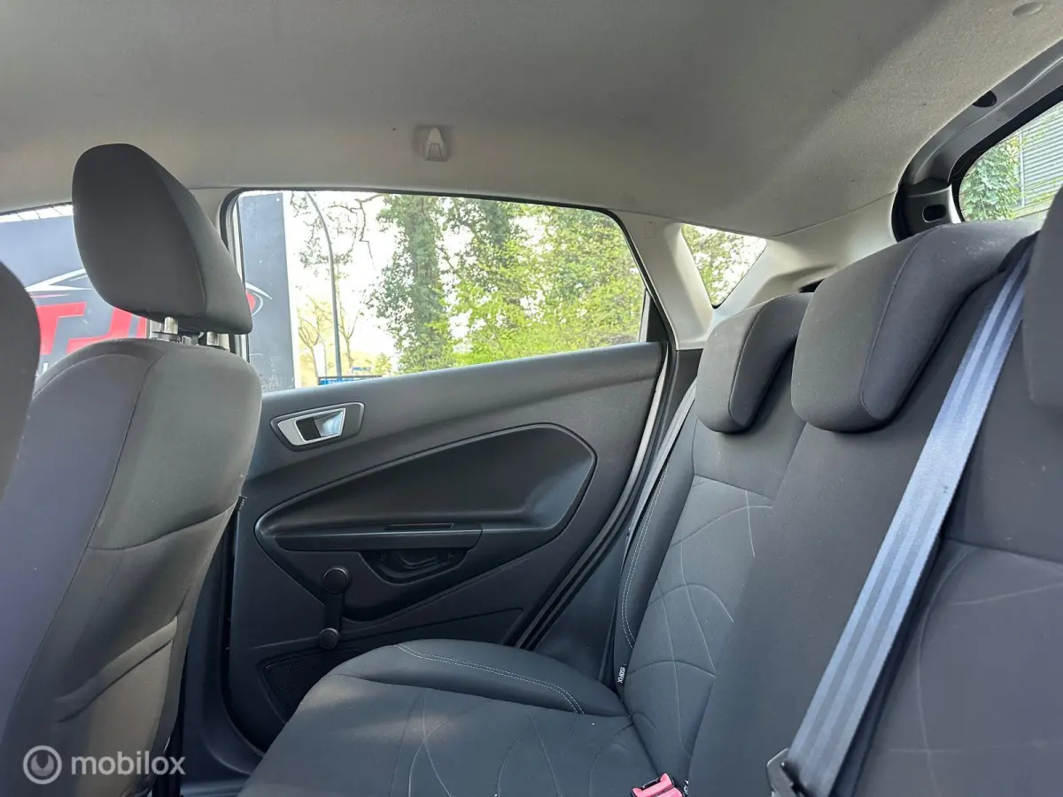 1.0 ecoboost pdc , NAVI, LED, AC
