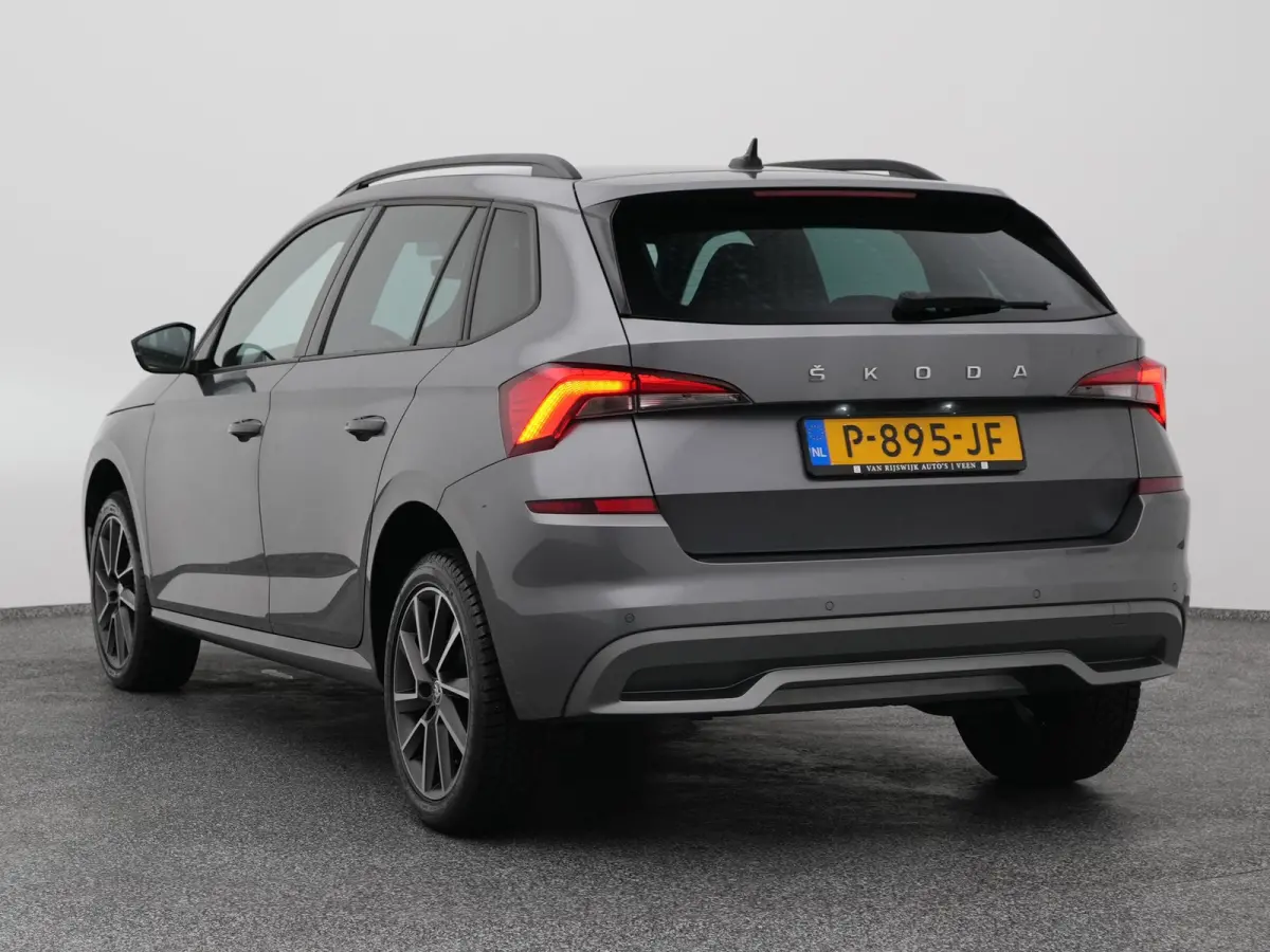 1.0 TSI DSG-7 Sport Business | CAMERA | CARPLAY | STOELVERW.
