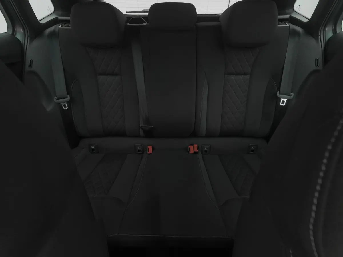 1.0 TSI DSG-7 Sport Business | CAMERA | CARPLAY | STOELVERW.