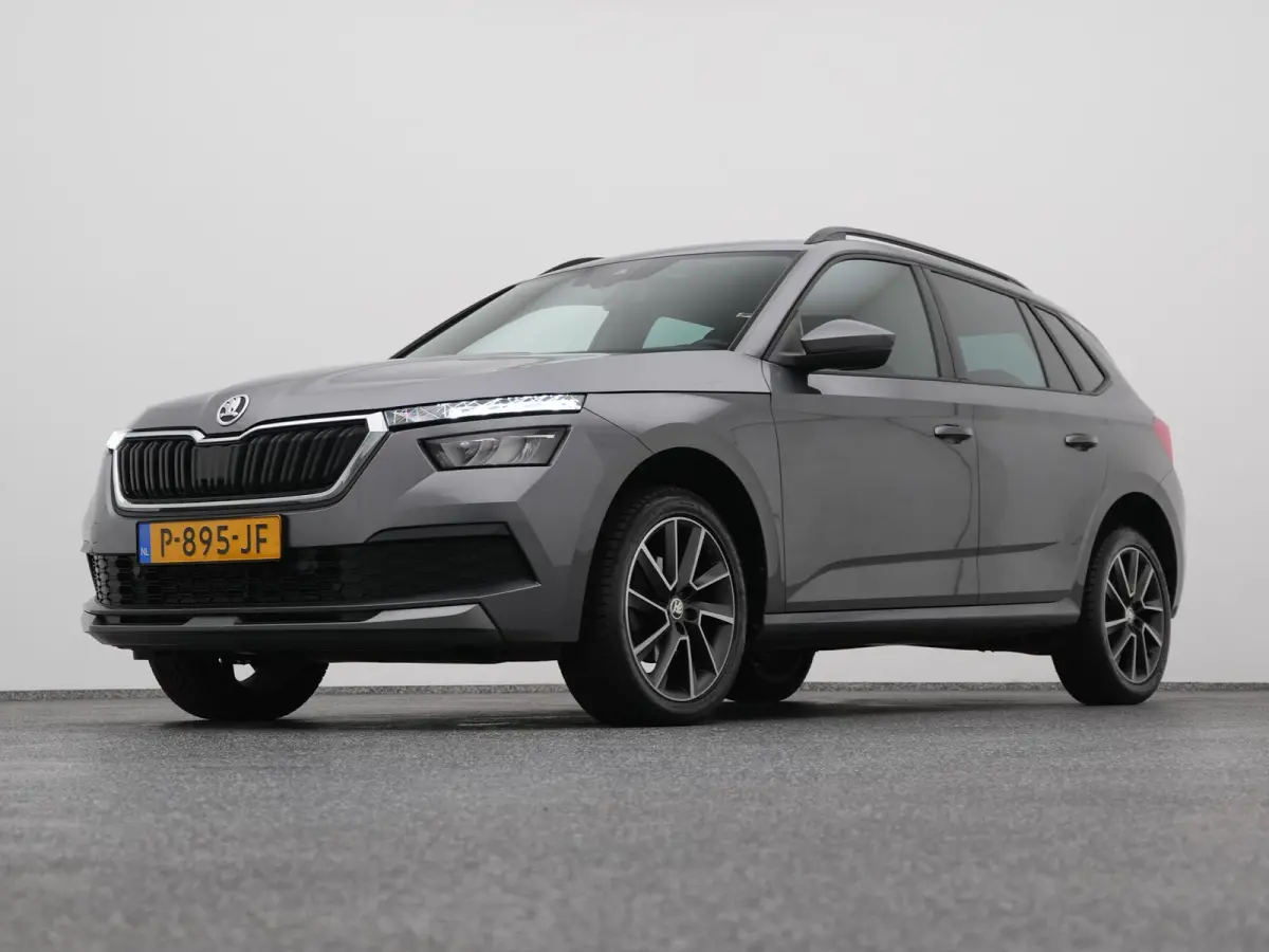 1.0 TSI DSG-7 Sport Business | CAMERA | CARPLAY | STOELVERW.