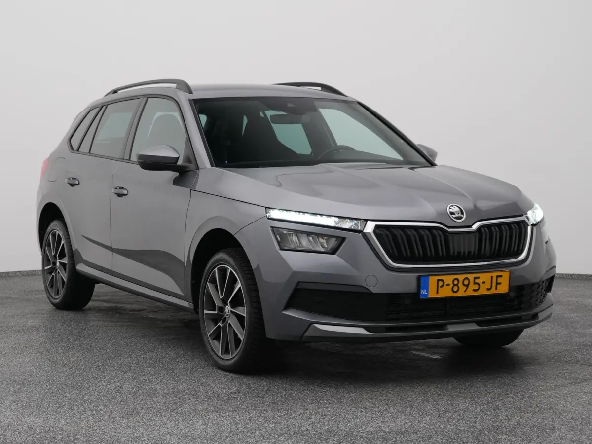 1.0 TSI DSG-7 Sport Business | CAMERA | CARPLAY | STOELVERW.