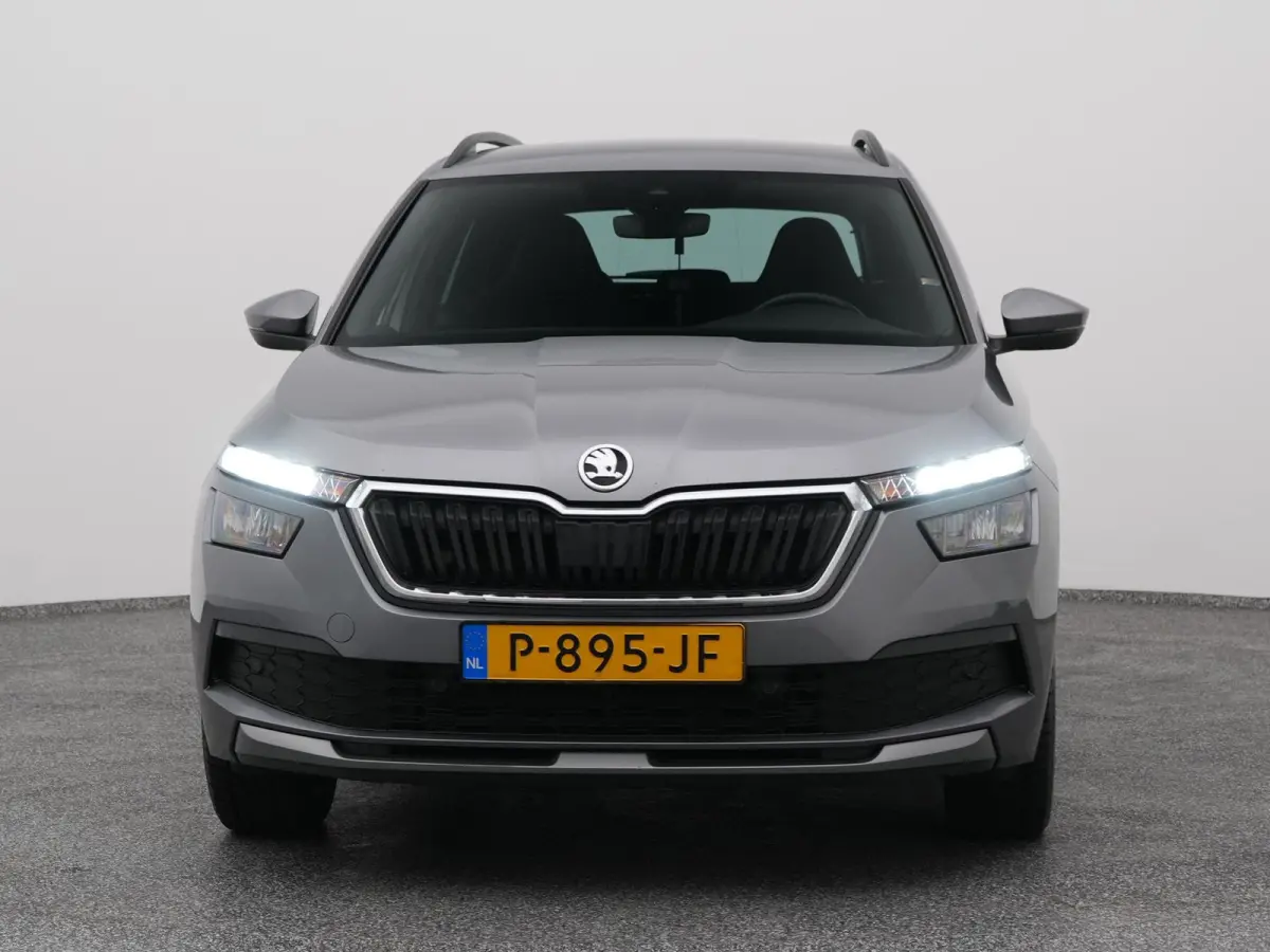 1.0 TSI DSG-7 Sport Business | CAMERA | CARPLAY | STOELVERW.