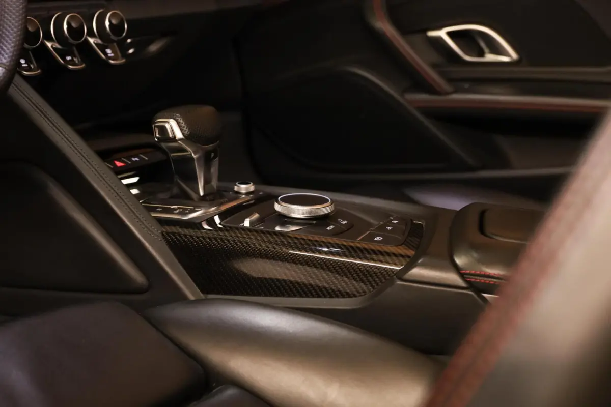 5.2 V10 FSI Quattro+|Ceramic|Full Carbon|Exclusive|