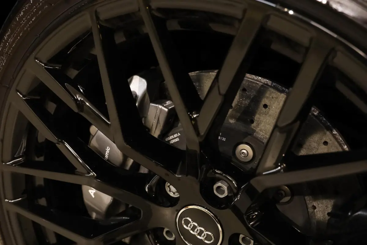 5.2 V10 FSI Quattro+|Ceramic|Full Carbon|Exclusive|