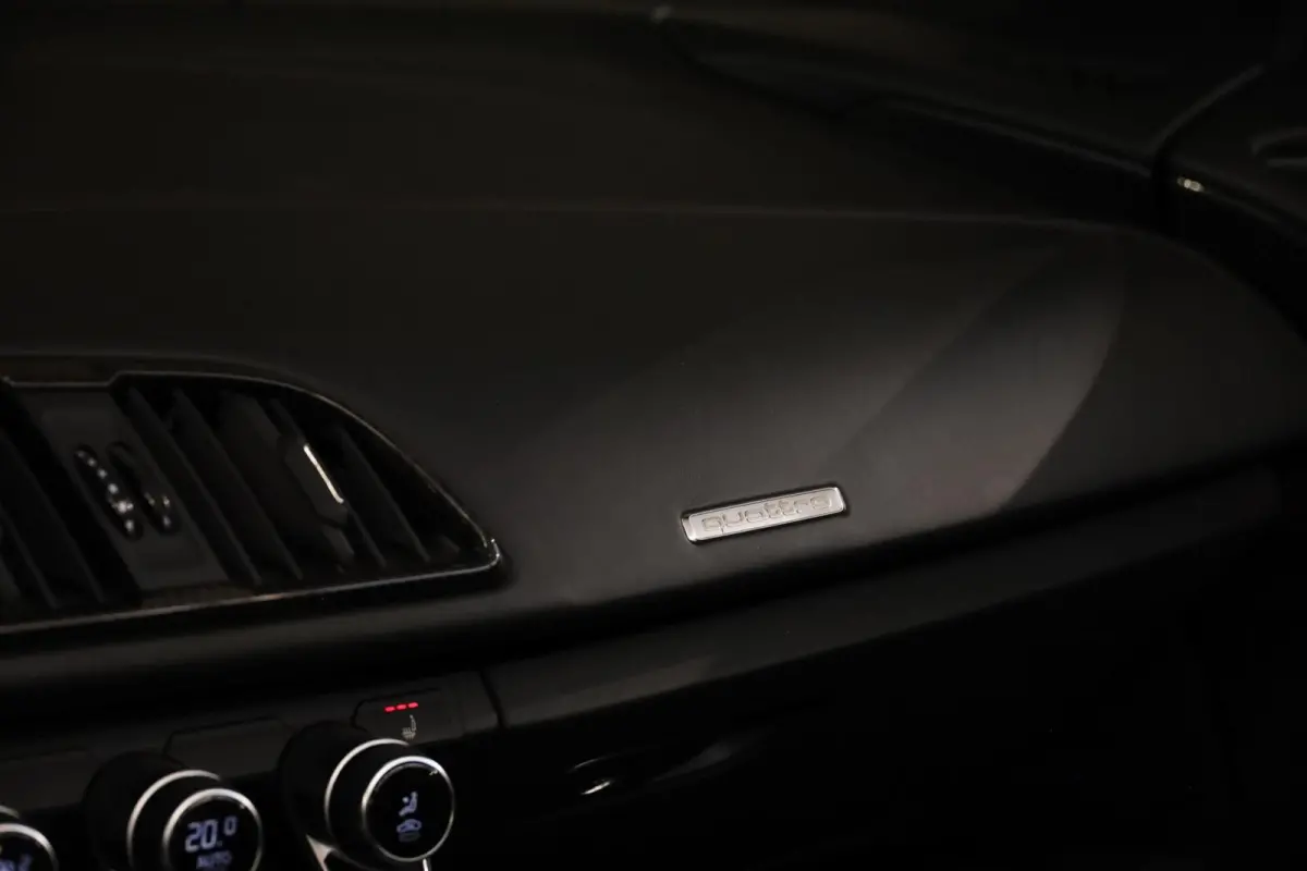 5.2 V10 FSI Quattro+|Ceramic|Full Carbon|Exclusive|
