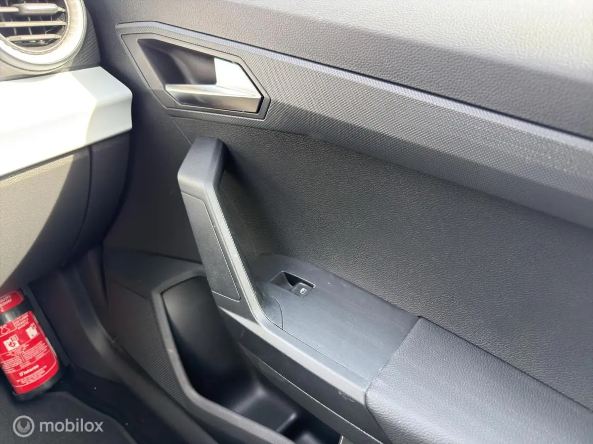 1.0 TSI Style / Automaat / Carplay / All in prijs