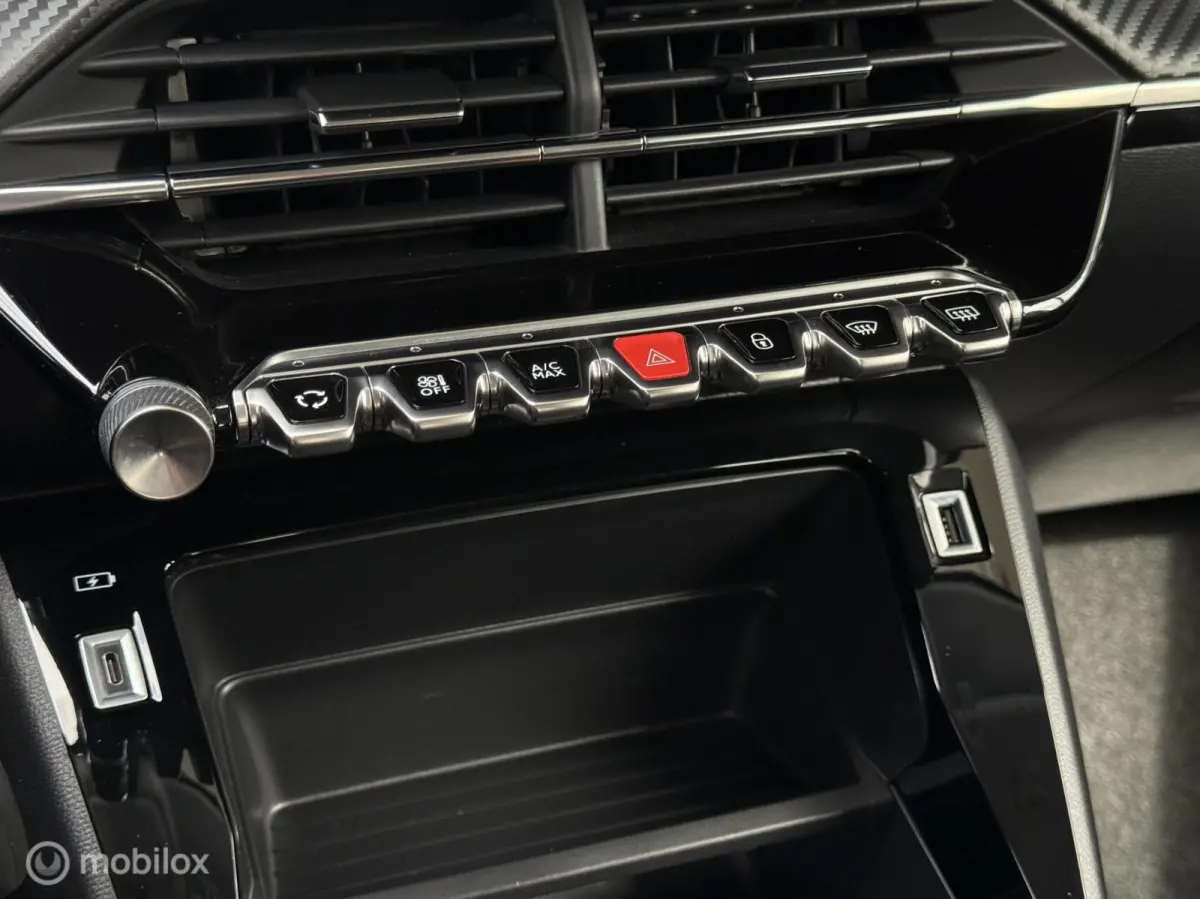 1.2 PureTech Active Carplay | Navigatie | Airco