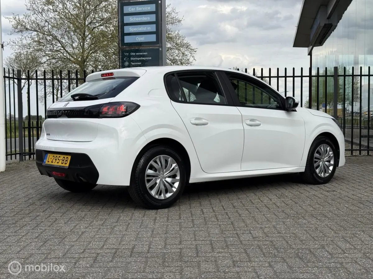 1.2 PureTech Active Carplay | Navigatie | Airco