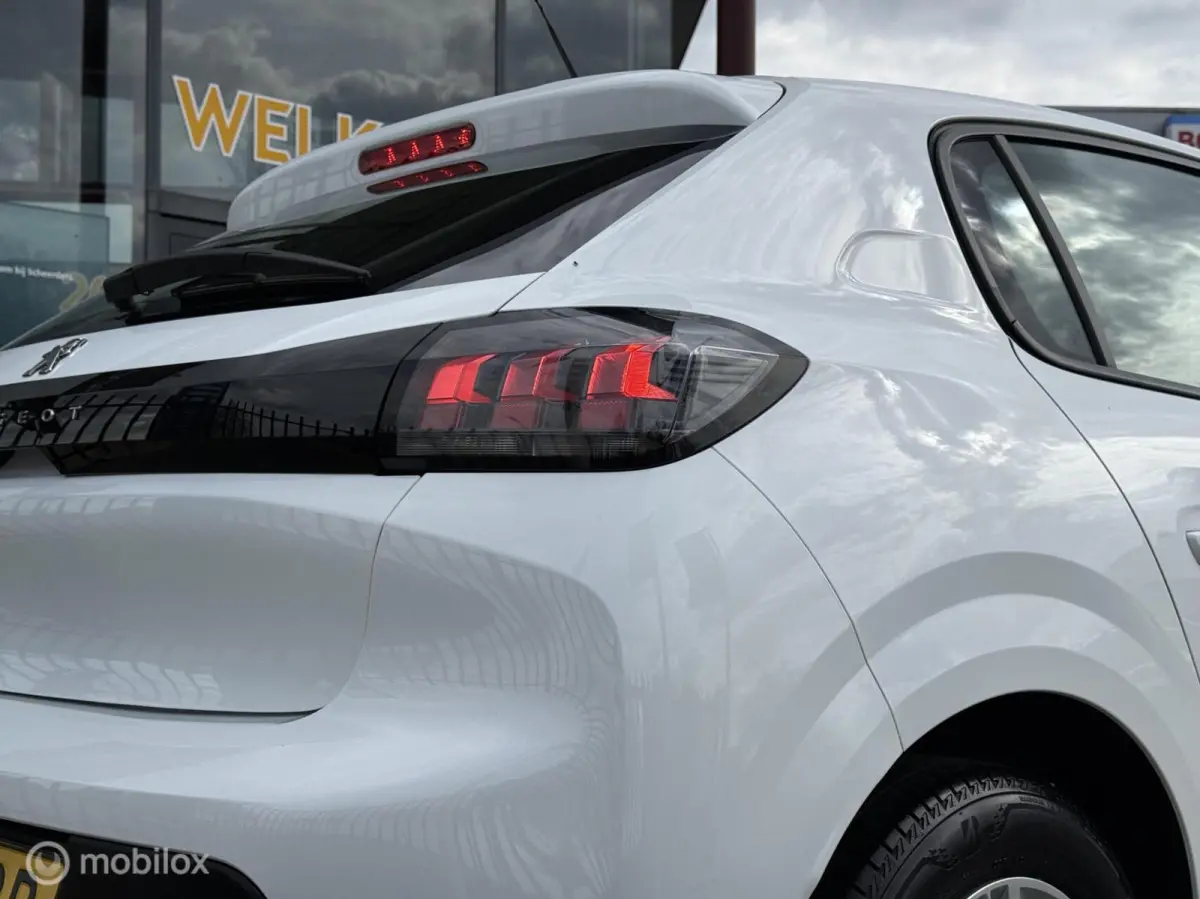 1.2 PureTech Active Carplay | Navigatie | Airco