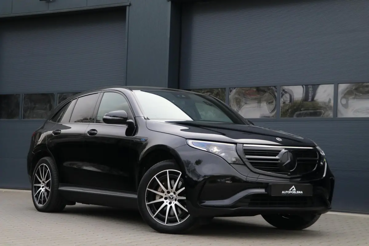 400 4MATIC |AMG|80 kWh AppleCarplay Sfeerverlicht Trekhaak Sportzetels Leer/Alcantara 20'Inch Blindspot WideScreen Uitstraling!! BJ2021