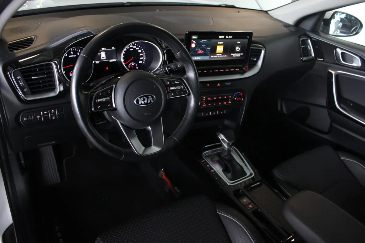 1.4 T-GDi DynamicPlusLine Afn. Trekhaak | Carplay | Camera | Adapt. Cruise | Bluetooth | Stoel/Stuurverw. | 18" LMV | PDC