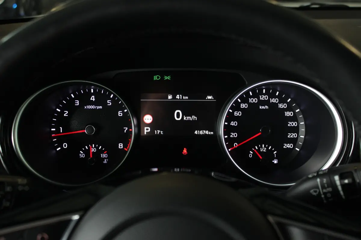 1.4 T-GDi DynamicPlusLine Afn. Trekhaak | Carplay | Camera | Adapt. Cruise | Bluetooth | Stoel/Stuurverw. | 18" LMV | PDC