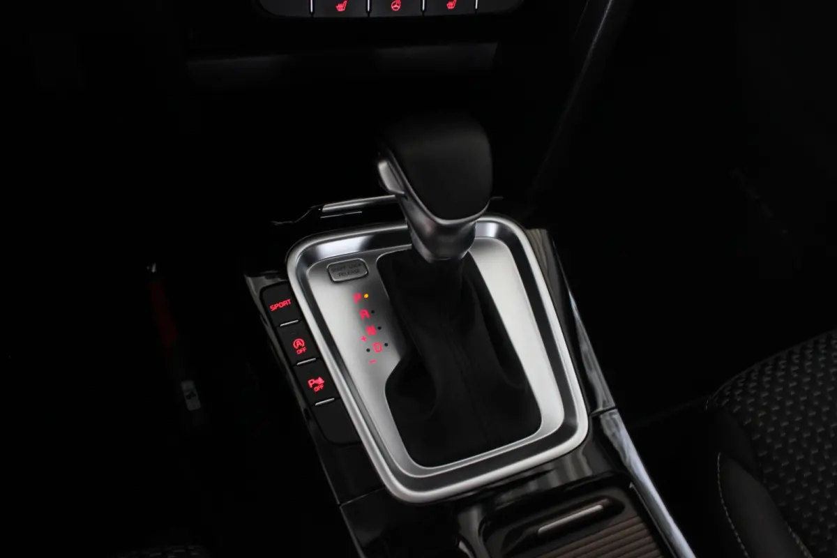 1.4 T-GDi DynamicPlusLine Afn. Trekhaak | Carplay | Camera | Adapt. Cruise | Bluetooth | Stoel/Stuurverw. | 18" LMV | PDC