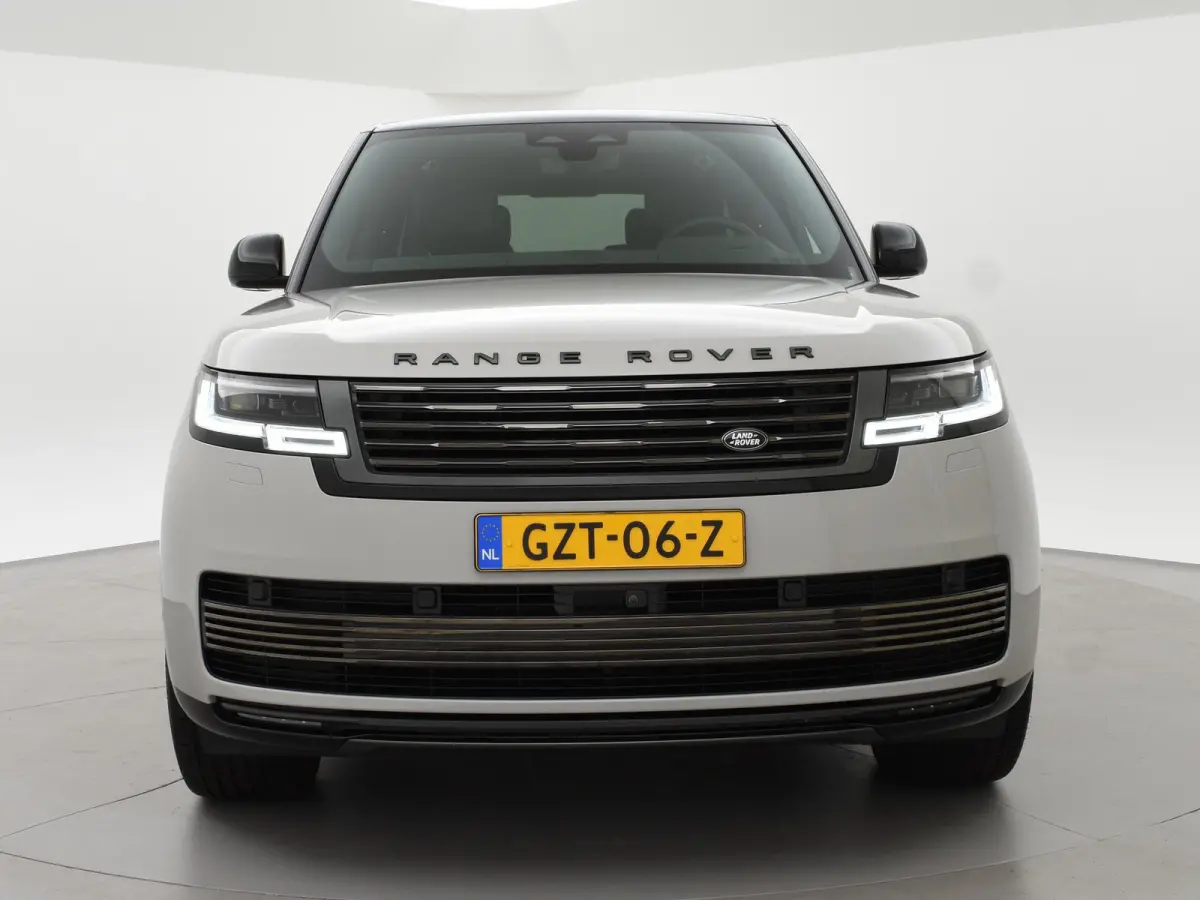 SV 3.0 P550e PHEV SV - ORIG. NL BORASCO GREY + REAR ENTERTAINMENT | SV INTREPID EXTERIEUR | TREKHAAK