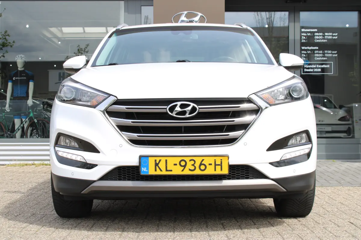 1.6 GDi Comfort | Trekhaak | Dodehoek detectie | Parkeersensor achter | Voorstoelen verwarmd