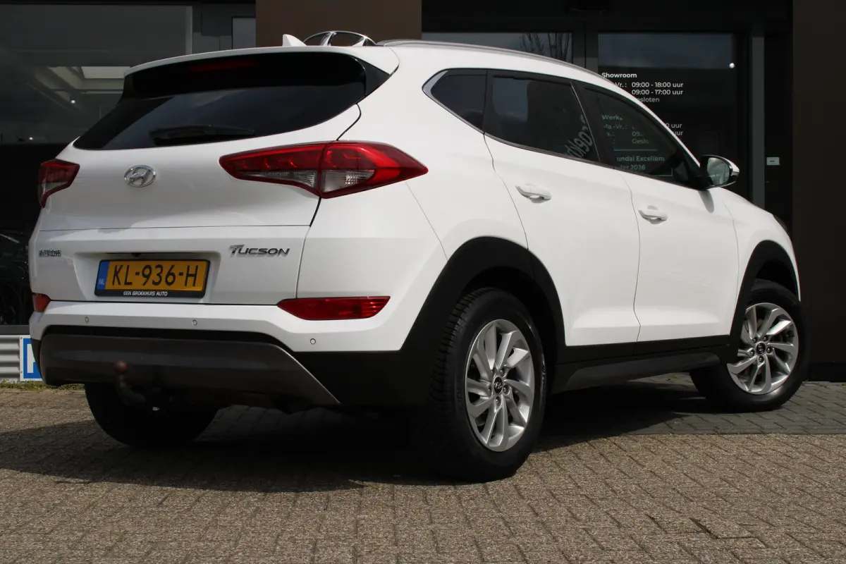 1.6 GDi Comfort | Trekhaak | Dodehoek detectie | Parkeersensor achter | Voorstoelen verwarmd
