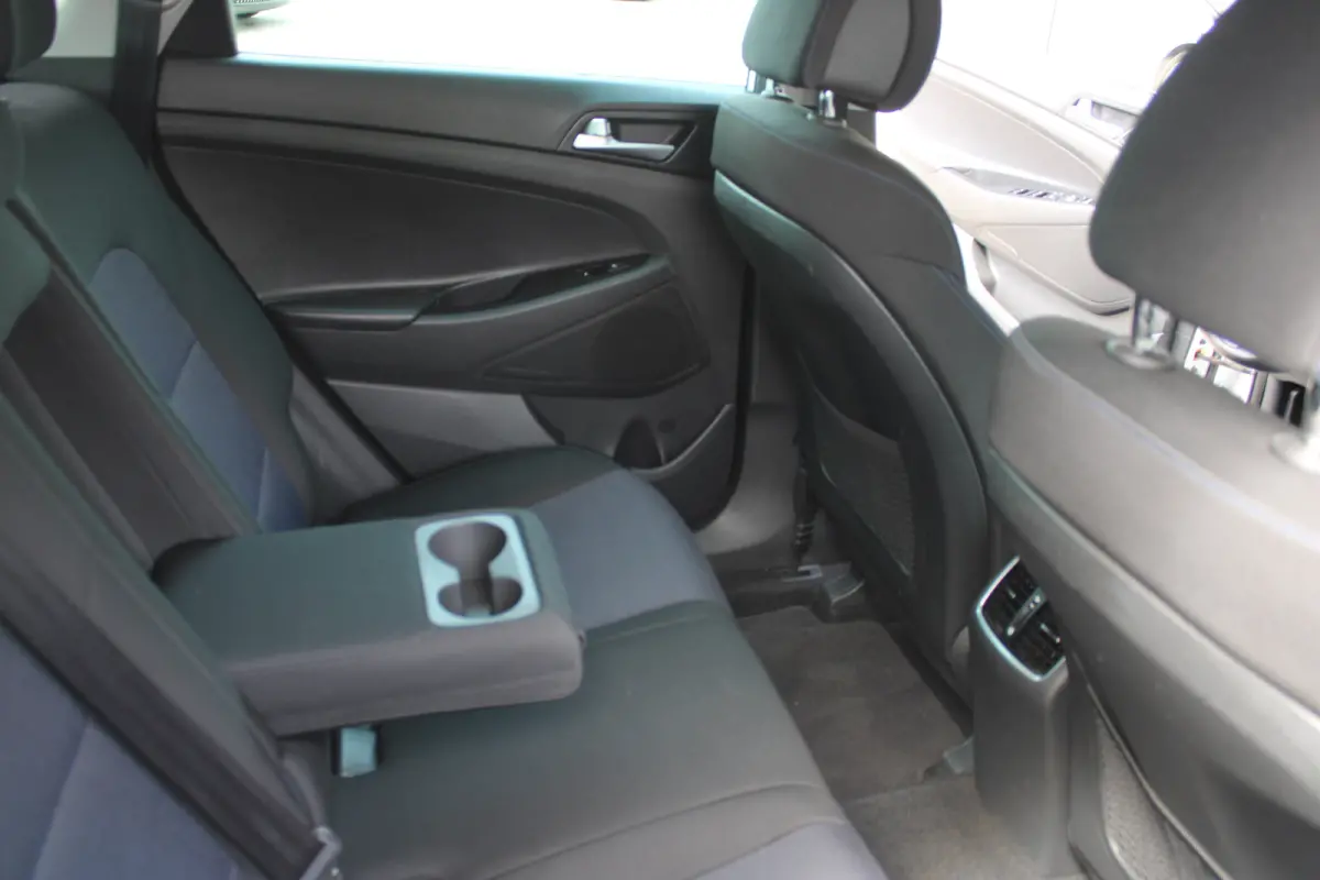 1.6 GDi Comfort | Trekhaak | Dodehoek detectie | Parkeersensor achter | Voorstoelen verwarmd