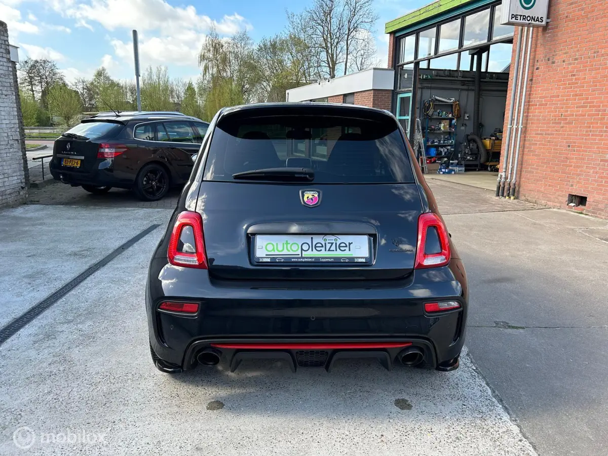 1.4 T-Jet Abarth Competizione|straight pipe|Sabelt|Beats