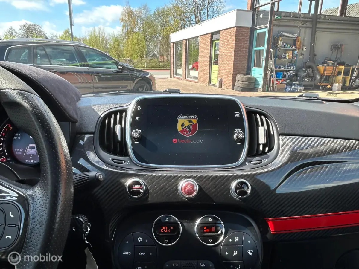 1.4 T-Jet Abarth Competizione|straight pipe|Sabelt|Beats