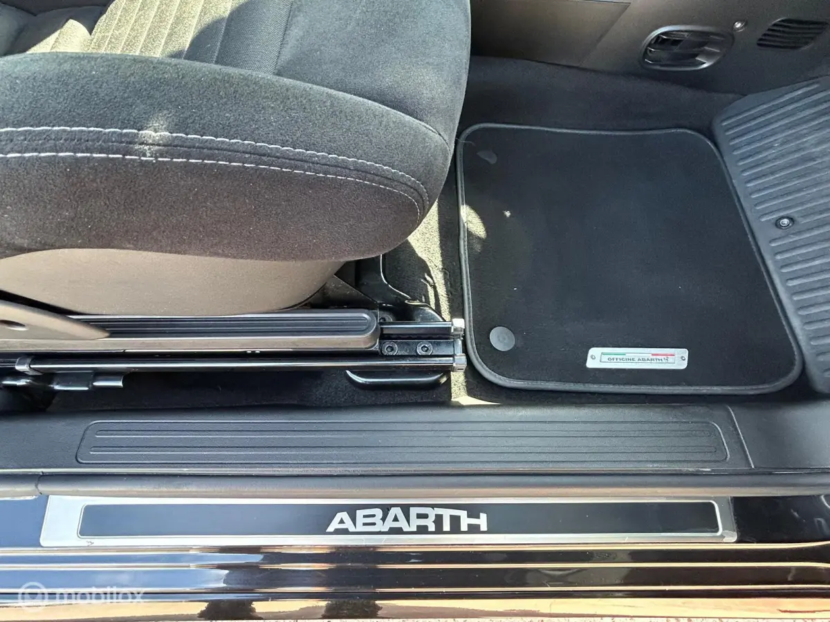 1.4 T-Jet Abarth Competizione|straight pipe|Sabelt|Beats