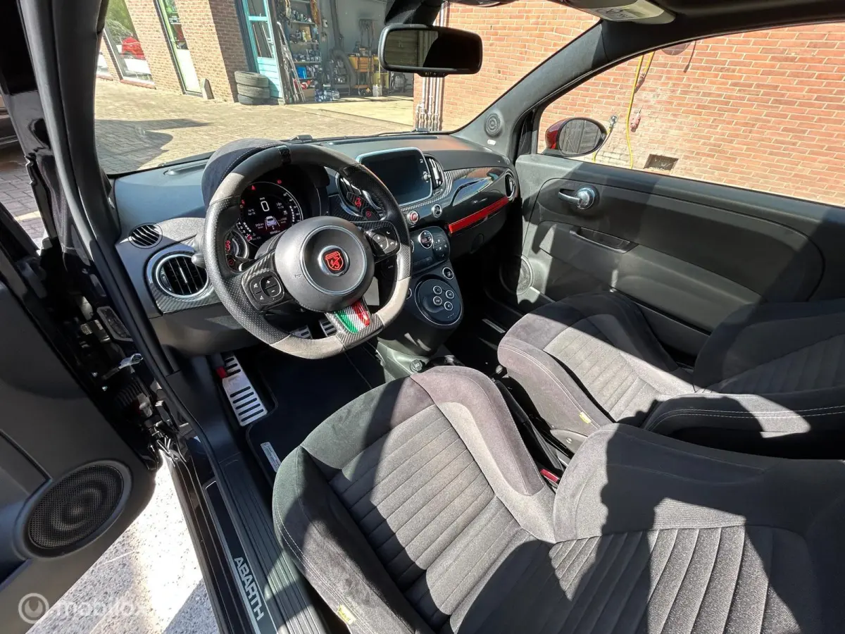 1.4 T-Jet Abarth Competizione|straight pipe|Sabelt|Beats