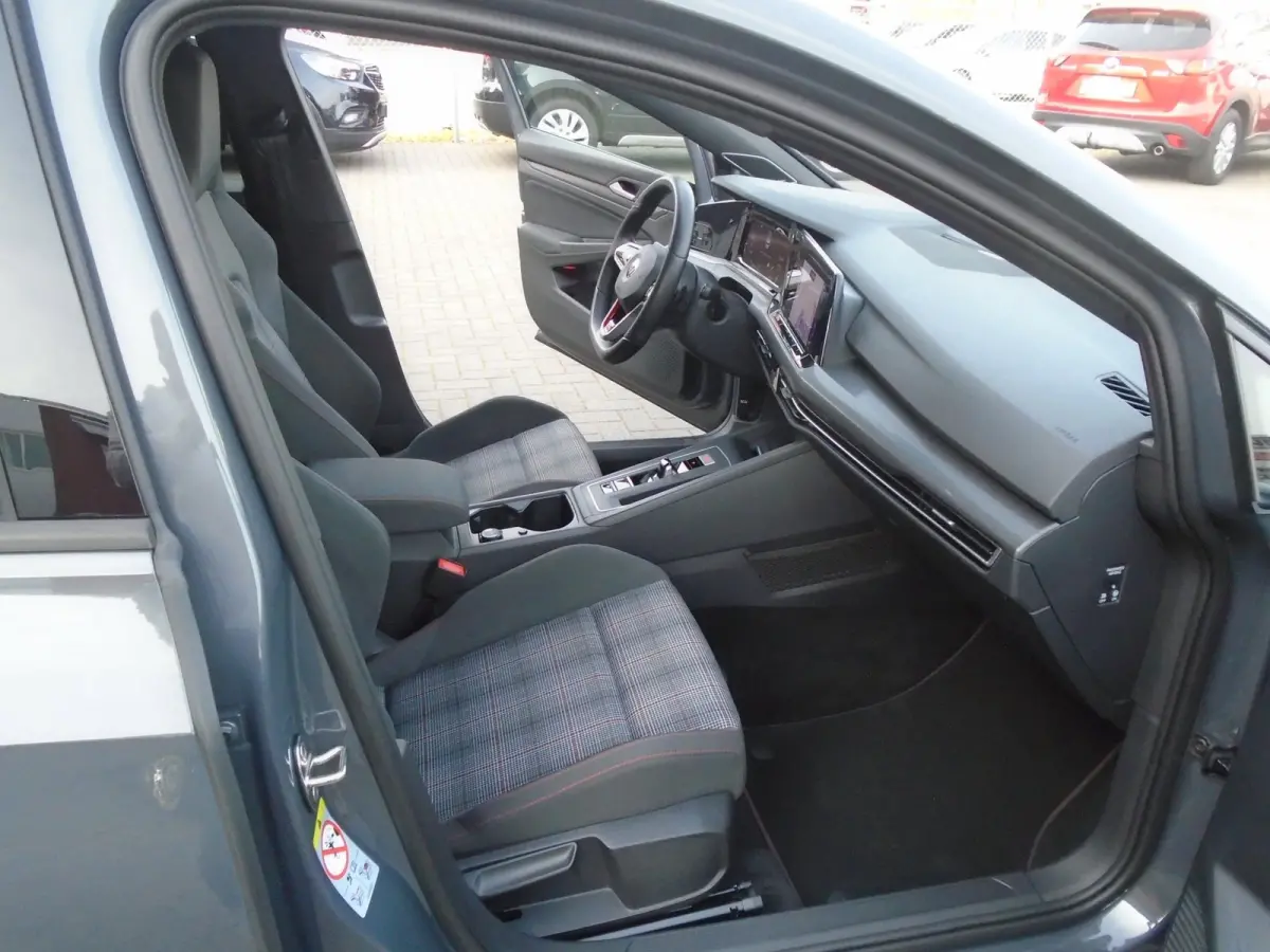 2.0 TSI GTI,19'',Trekhaak,Navi,CarPlay