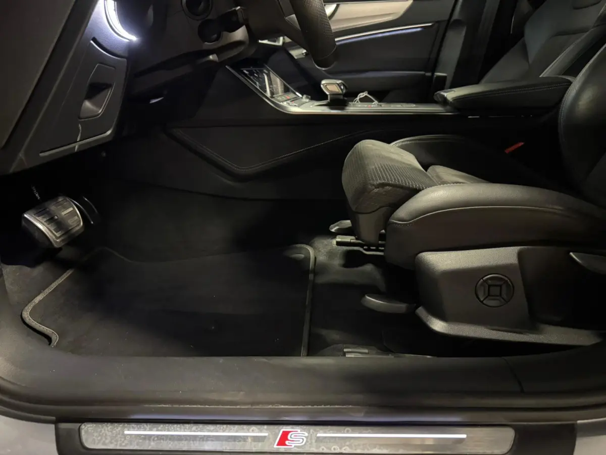 55 TFSI e quattro Competition 367PK PANO KEYLESS CAM