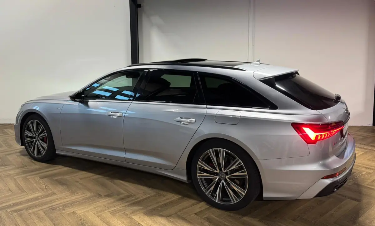 55 TFSI e quattro Competition 367PK PANO KEYLESS CAM