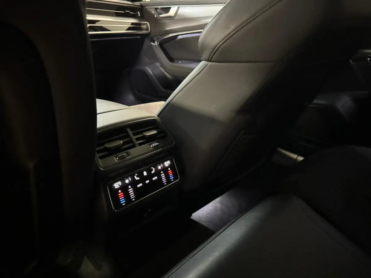 55 TFSI e quattro Competition 367PK PANO KEYLESS CAM