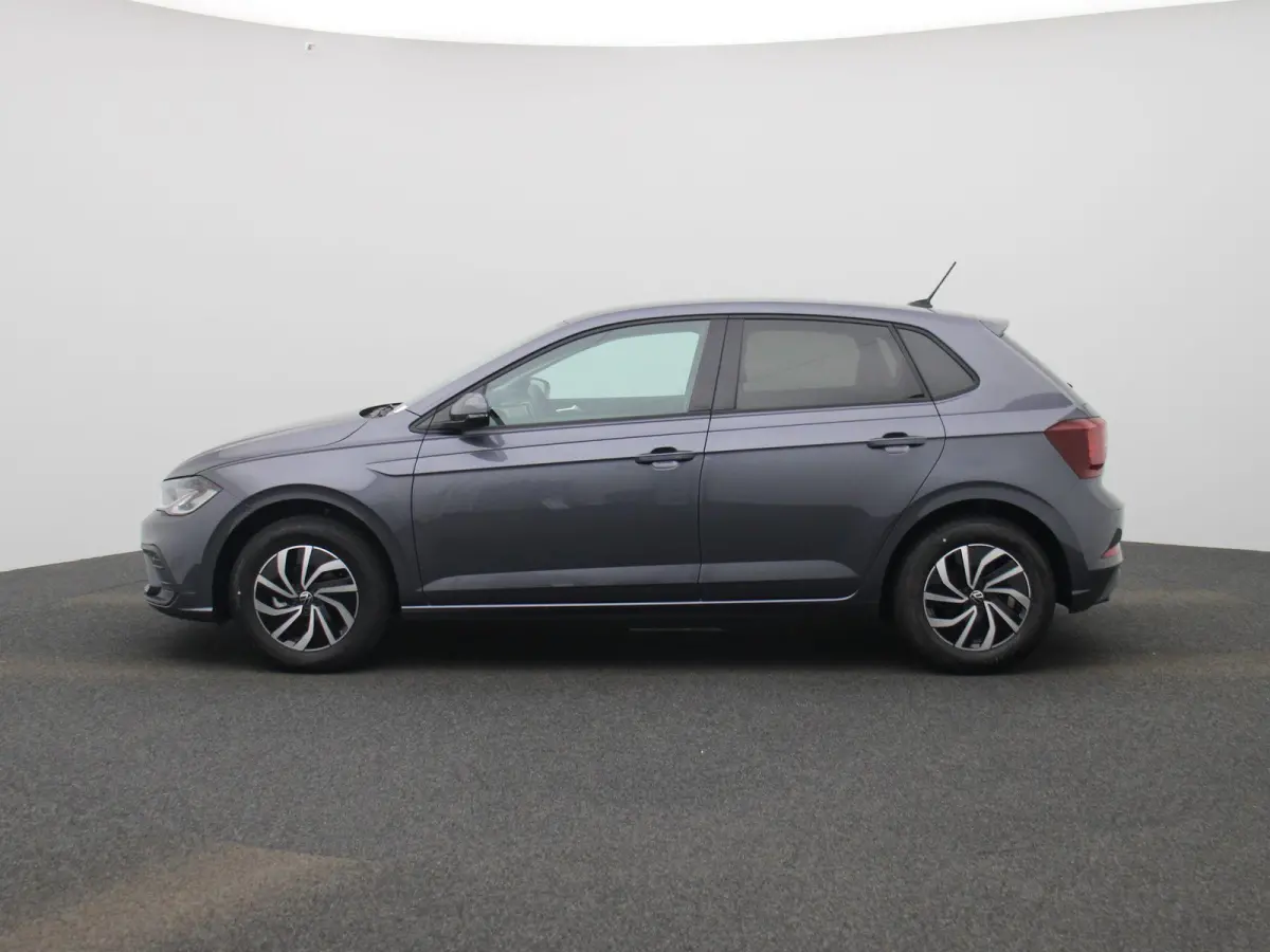 1.0 TSI Life Edition 95 PK| Origineel Nederlands | 1e Eigenaar | Navigatie | Achteruitrijcamera | Stoelverwarming | Keyless | Parkeersensoren | Climatronic