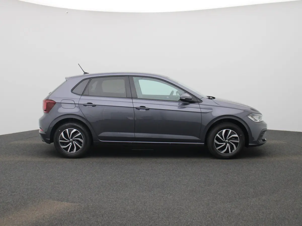1.0 TSI Life Edition 95 PK| Origineel Nederlands | 1e Eigenaar | Navigatie | Achteruitrijcamera | Stoelverwarming | Keyless | Parkeersensoren | Climatronic
