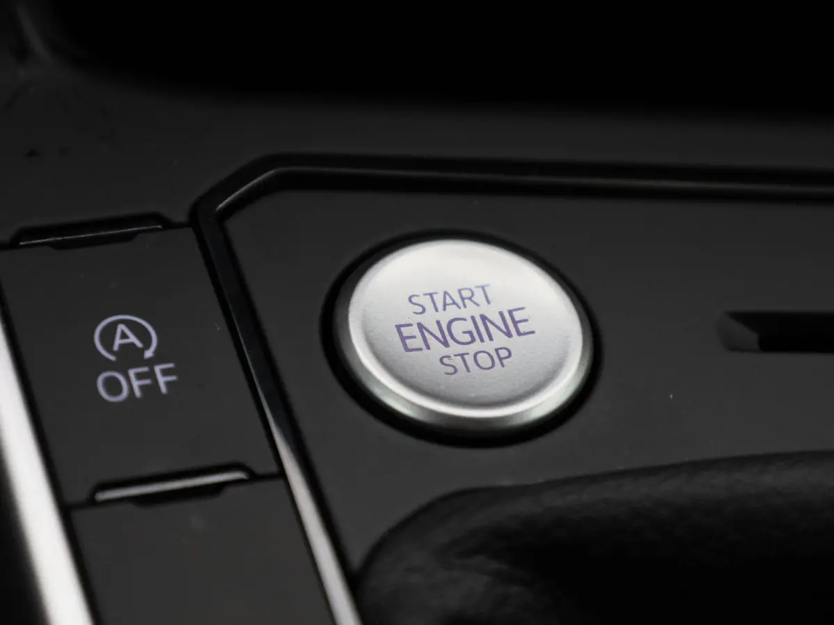 1.0 TSI Life Edition 95 PK| Origineel Nederlands | 1e Eigenaar | Navigatie | Stoelverwarming | Keyless | Climatronic | Achteruitrijcamera | Parkeersensoren