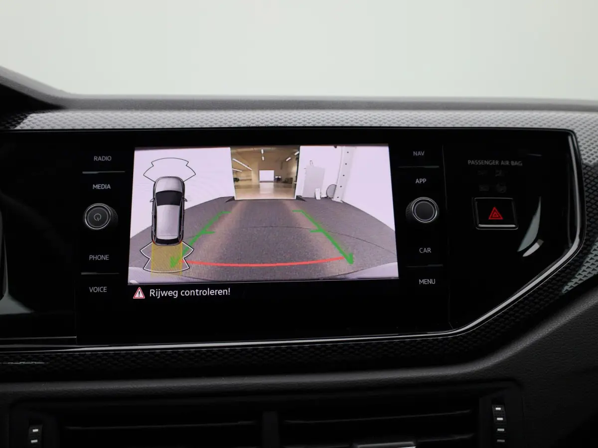1.0 TSI Life Edition 95 PK| Origineel Nederlands | 1e Eigenaar | Navigatie | Stoelverwarming | Keyless | Climatronic | Achteruitrijcamera | Parkeersensoren