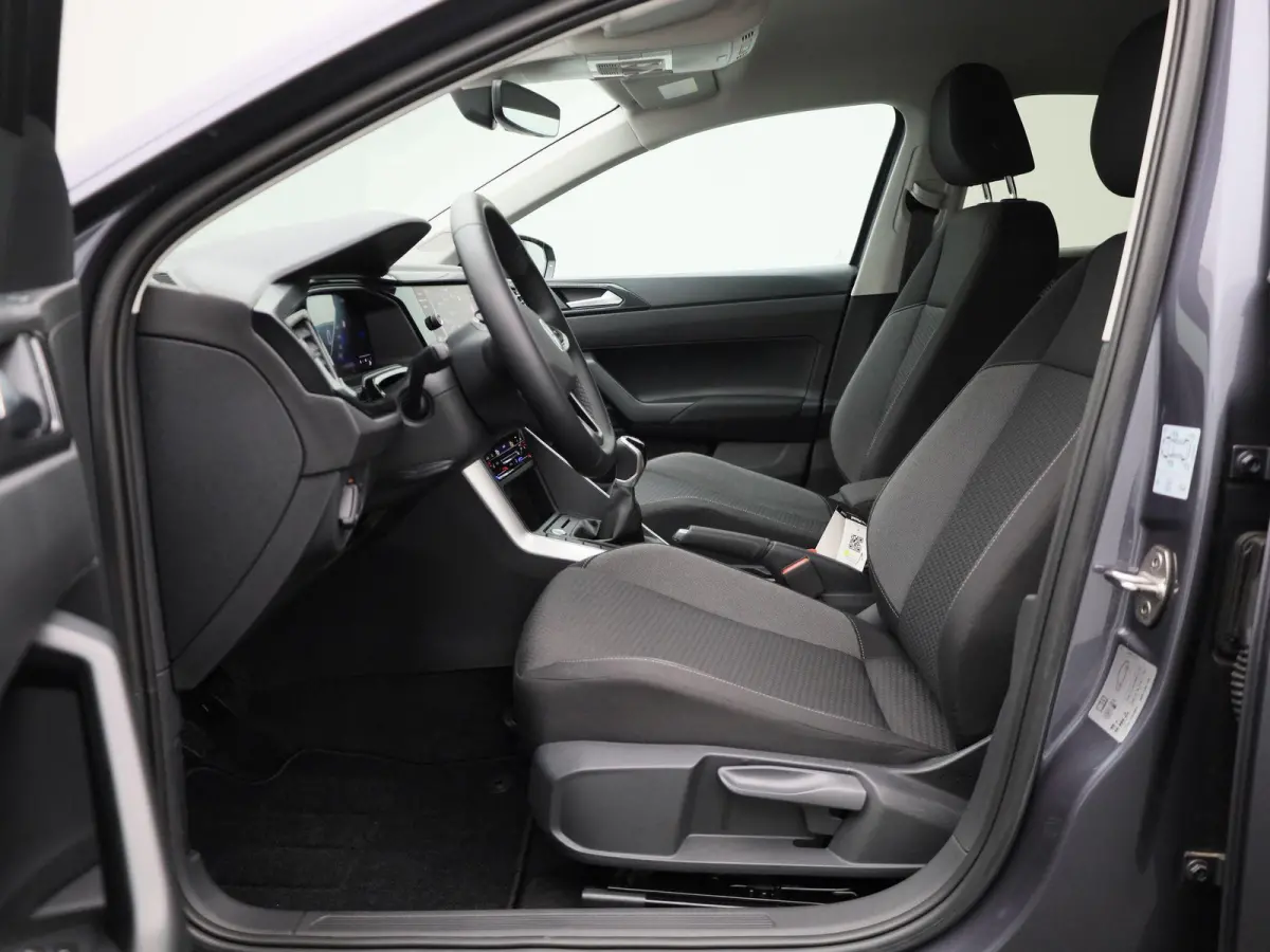 1.0 TSI Life Edition 95 PK| Origineel Nederlands | 1e Eigenaar | Navigatie | Stoelverwarming | Keyless | Climatronic | Achteruitrijcamera | Parkeersensoren