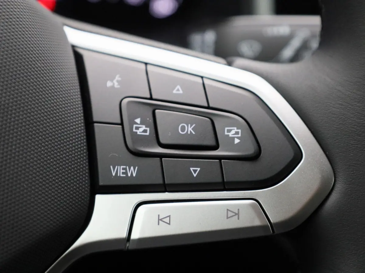 1.0 TSI Life Edition 95 PK| Origineel Nederlands | 1e Eigenaar | Navigatie | Stoelverwarming | Keyless | Climatronic | Achteruitrijcamera | Parkeersensoren