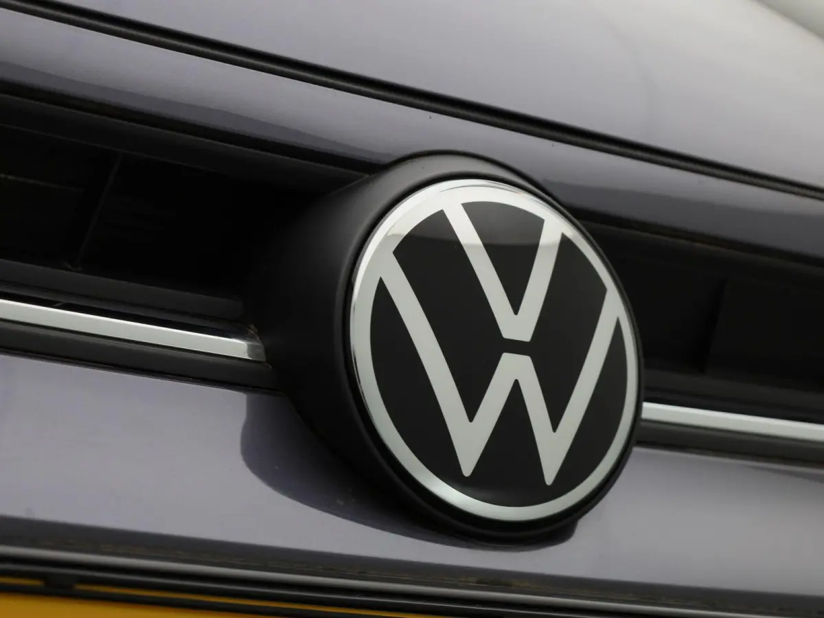 1.0 TSI Life Edition 95 PK Origineel Nederlands | 1e Eigenaar | Navigatie | Stoelverwarming | Climatronic | Keyless | Achteruitrijcamera | Parkeersensoren