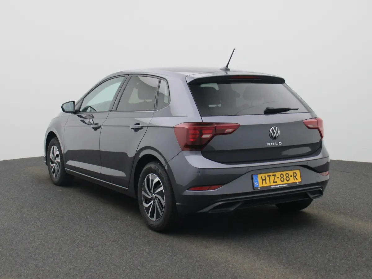 1.0 TSI Life Edition 95 PK Origineel Nederlands | 1e Eigenaar | Navigatie | Stoelverwarming | Climatronic | Keyless | Achteruitrijcamera | Parkeersensoren
