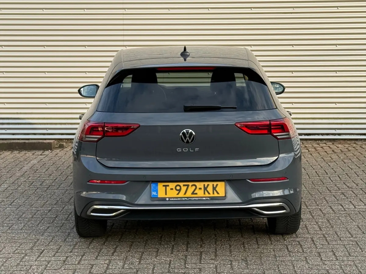 2.0 TDI Life Business / APK / SFEER VERLICHT. / CRUISE / NETTE AUTO / INRUIL MOG.