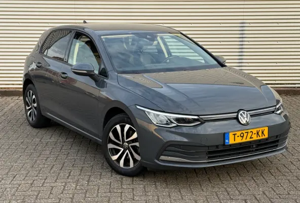 2.0 TDI Life Business / APK / SFEER VERLICHT. / CRUISE / NETTE AUTO / INRUIL MOG.