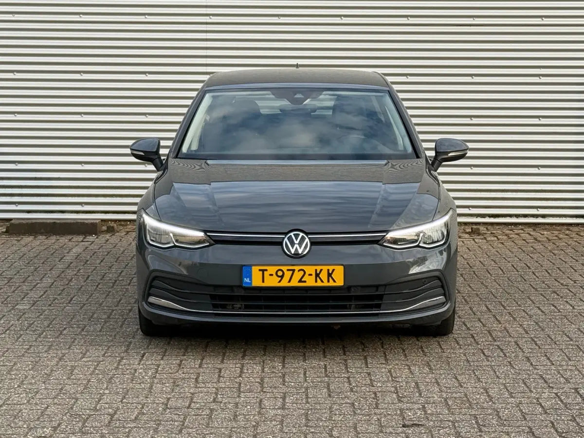 2.0 TDI Life Business / APK / SFEER VERLICHT. / CRUISE / NETTE AUTO / INRUIL MOG.