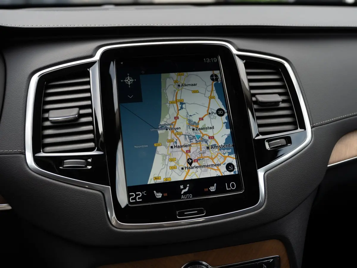 2.0 T6 AWD Inscription | Memory | H/K Sound | 2700 KG Trekgewicht |