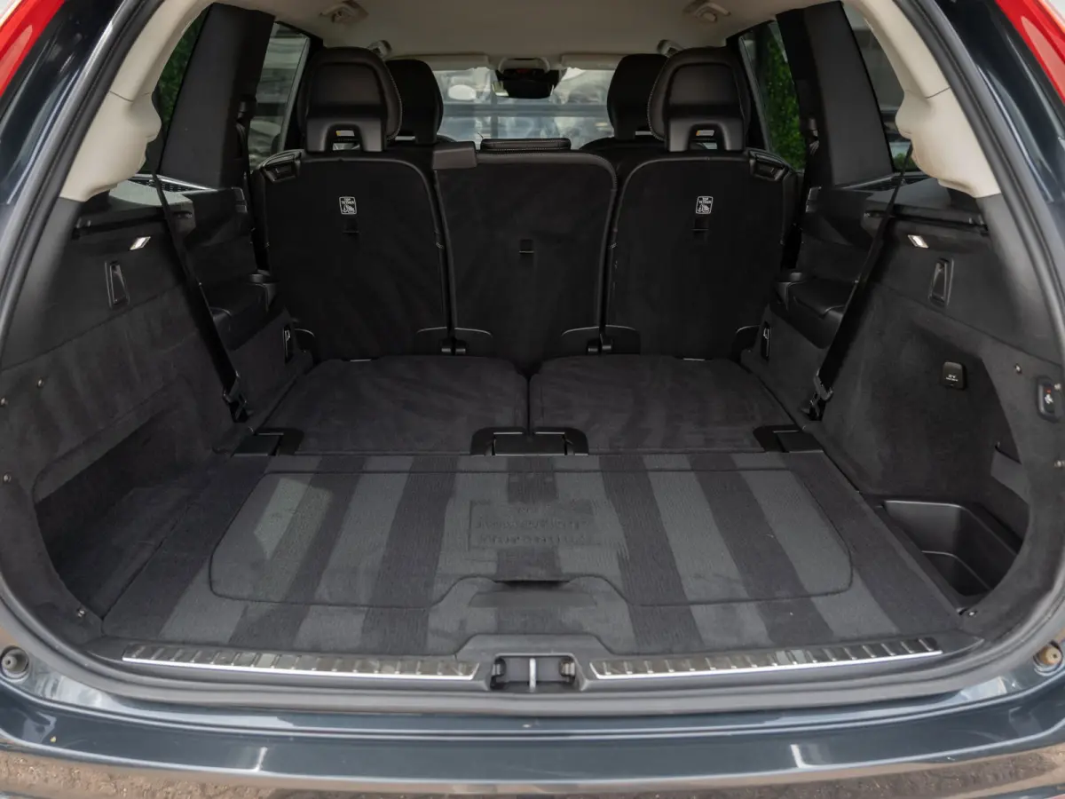 2.0 T6 AWD Inscription | Memory | H/K Sound | 2700 KG Trekgewicht |