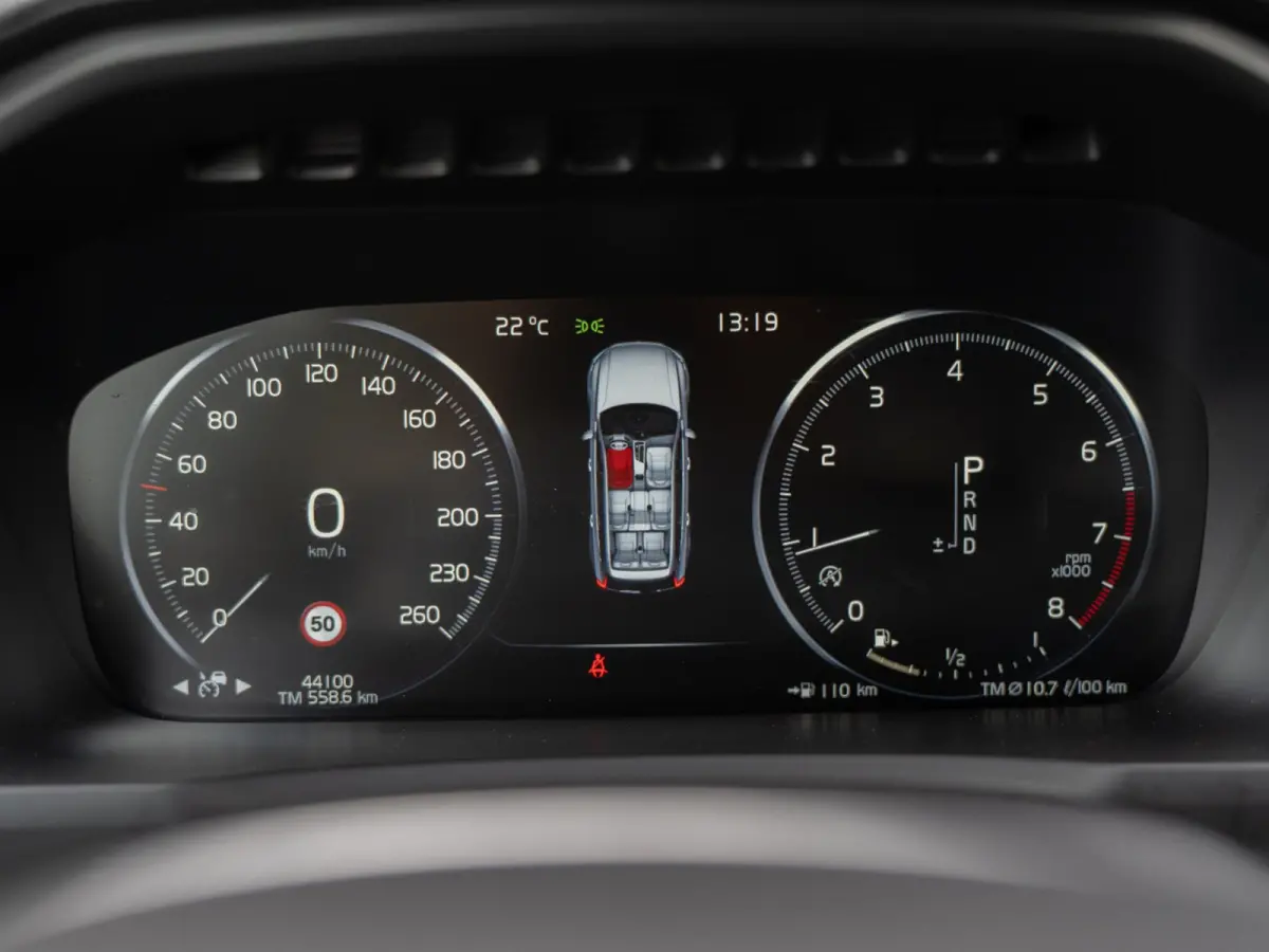 2.0 T6 AWD Inscription | Memory | H/K Sound | 2700 KG Trekgewicht |