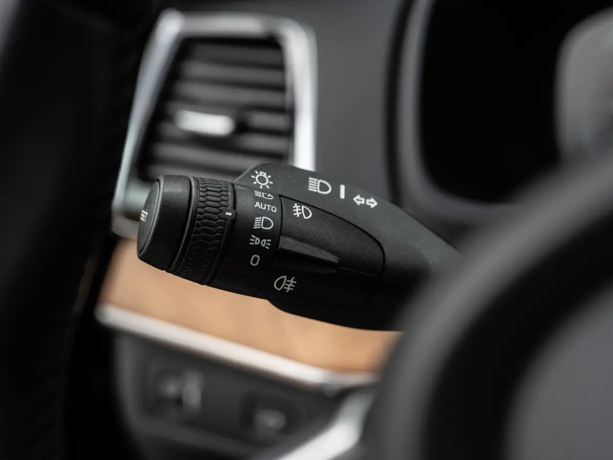 2.0 T6 AWD Inscription | Memory | H/K Sound | 2700 KG Trekgewicht |