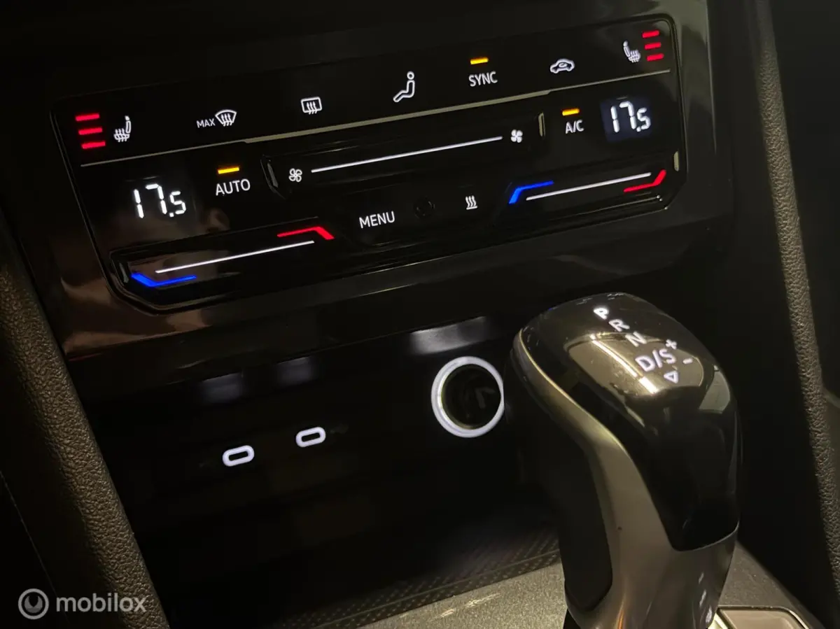 1.5 TSI 3x R-Line Panorama/Black Style/HUD